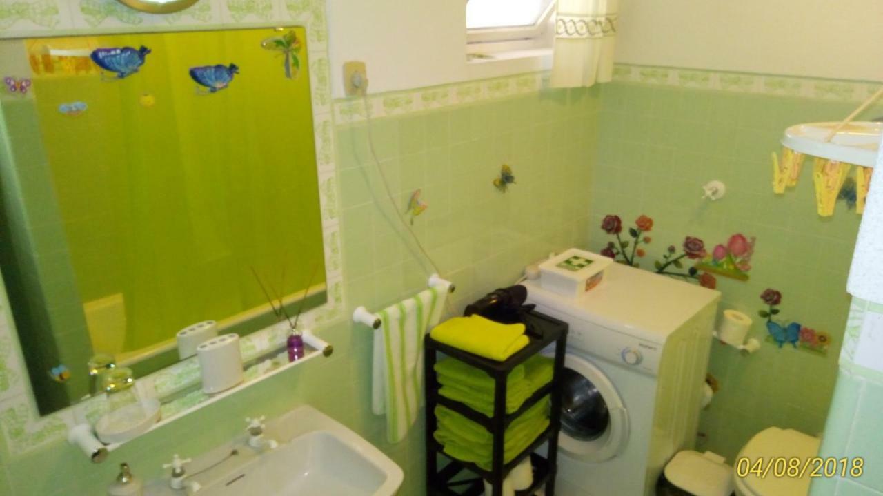 Sunny Flat In Machico City Exteriör bild